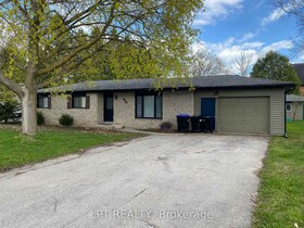 205 Christopher Street, Simcoe, ON , MLS #S12133520 , Image - 1