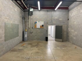 309 Consortium Court, Middlesex, ON , MLS #X12133560 , Image - 1