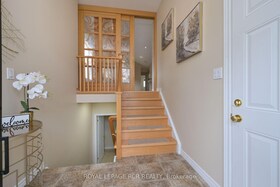 31 Murray Court, Dufferin, ON , MLS #W12133119 , Image - 1