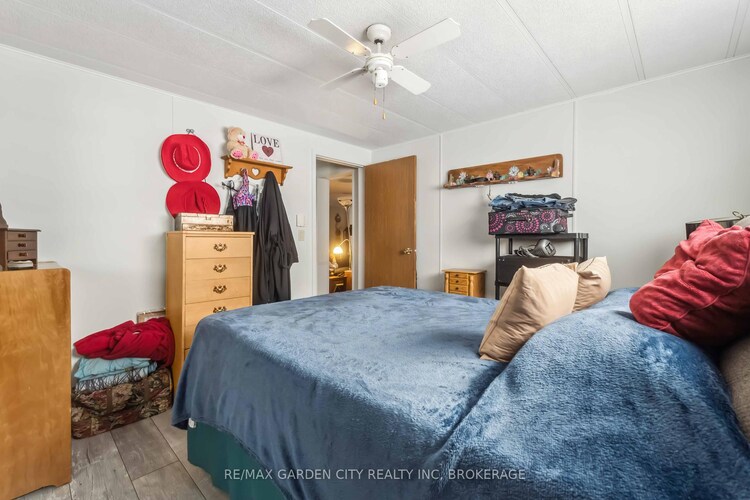 3033 TOWNLINE Road, Fort Erie, ON, 327 - Black Creek