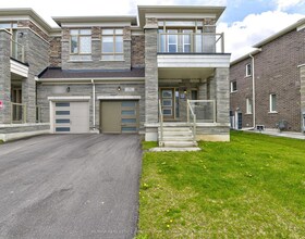 11 Trailbank Gardens, Hamilton, ON , MLS #X12928974 , Image - 1