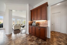 3 Larkin Avenue, York, ON