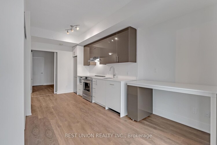 188 Fairview Mall Drive, Toronto, ON, Don Valley Village