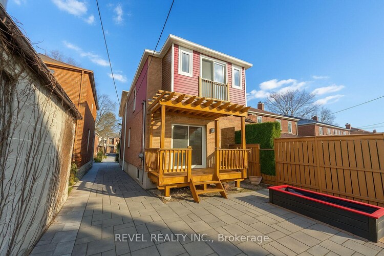 96 Highfield Road, Toronto, ON, Greenwood-Coxwell