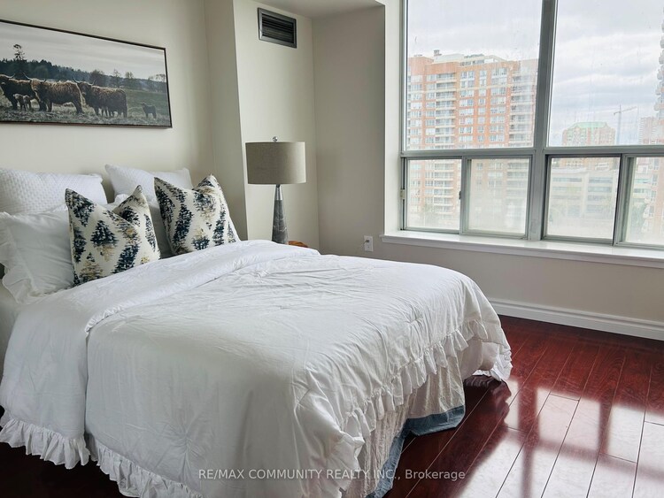 430 McLevin Avenue, Toronto, ON, Malvern