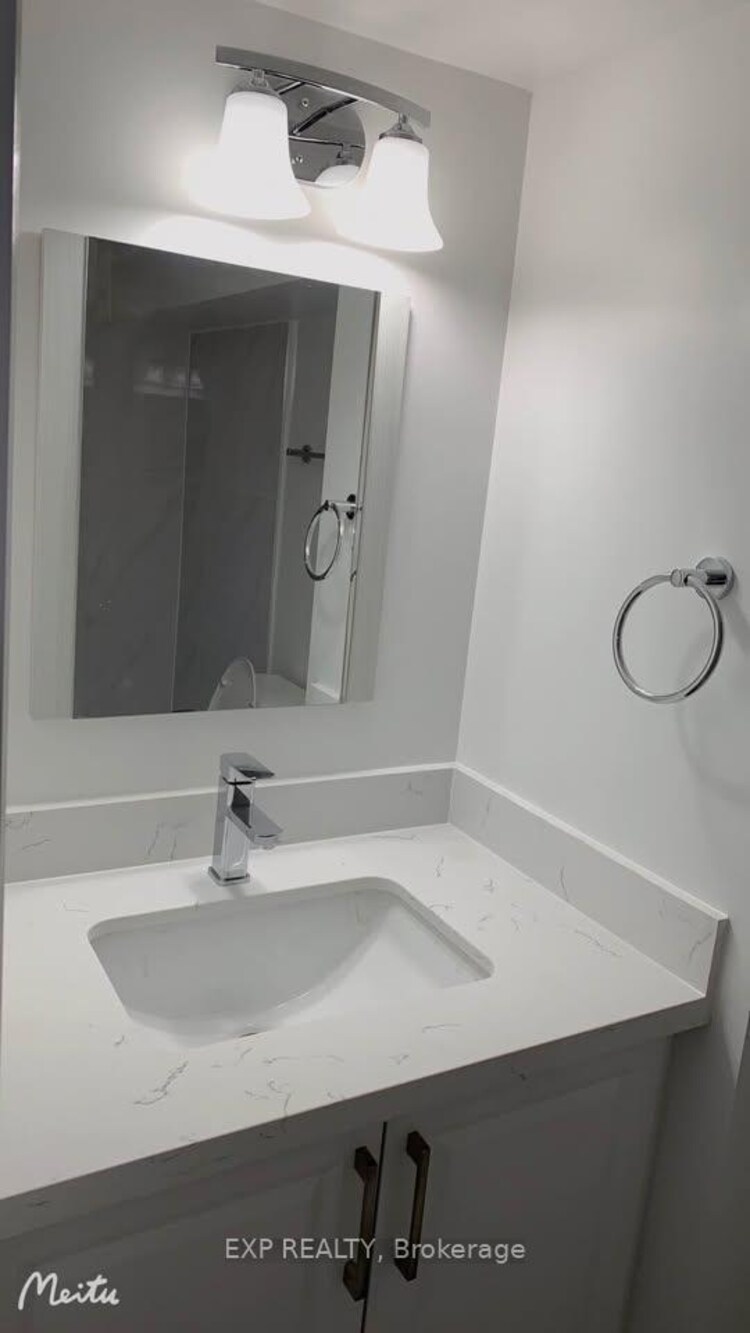 292 Poyntz Avenue, Toronto, ON, Lansing-Westgate