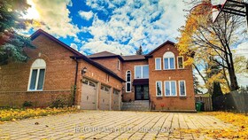 5660 Turney Drive, Peel, ON , MLS #W12134770 , Image - 1