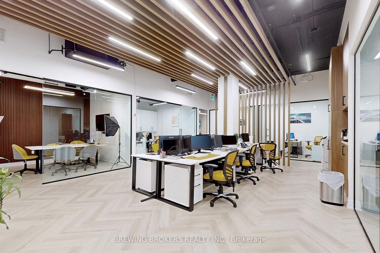 1275 Finch Avenue W, Toronto, ON, York University Heights