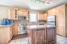 18862 Centreville Creek Road, Peel, ON