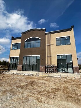 873 Fairway Road N, Waterloo, ON , MLS #40724009 , Image - 1