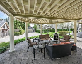 285 Hamilton Drive, Hamilton, ON , MLS #X12515162 , Image - 1