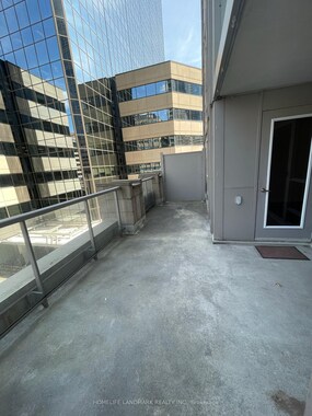 763 Bay Street, Toronto, ON