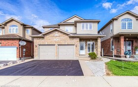 950 Pebblecreek Court, Waterloo, ON , MLS #40725426 , Image - 1