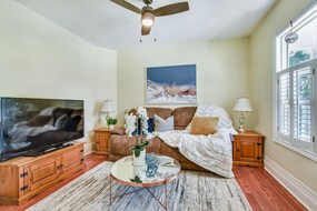 145 Newlands Avenue, Hamilton, ON
