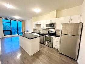 690 King Street W, Waterloo, ON , MLS #40716070 , Image - 1