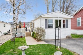 22 Olympia Avenue Pvt Avenue, Wellington, ON , MLS #40726686 , Image - 1