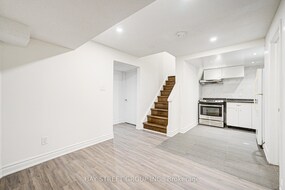 102 Mossbrook Crescent, Toronto, ON