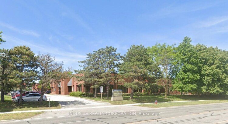 160 Matheson Boulevard E, Mississauga, ON, Gateway