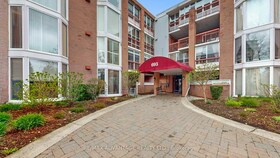 693 Windermere Road, Middlesex, ON , MLS #X12136496 , Image - 1