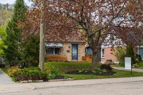 16 McKay Road, Hamilton, ON