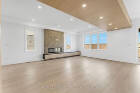 6176 Curlin Crescent, Niagara, ON , MLS #X12136765 , Image - 1