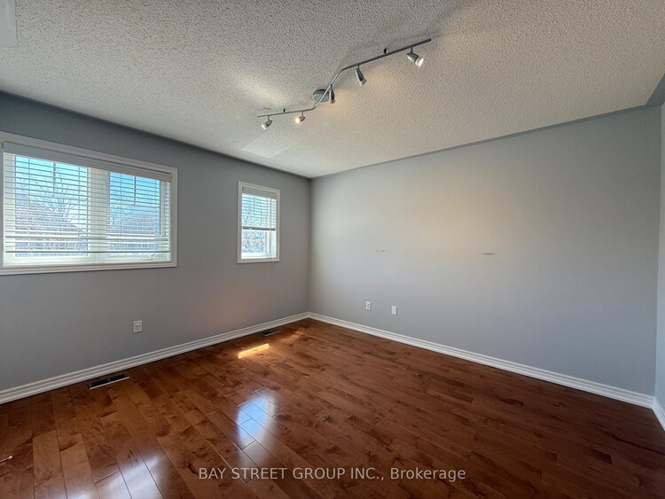 12 Pexton Avenue, Richmond Hill, ON, Jefferson