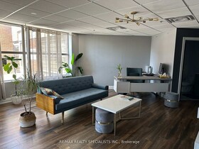 7015 Tranmere Drive, Peel, ON , MLS #W12585398 , Image - 1