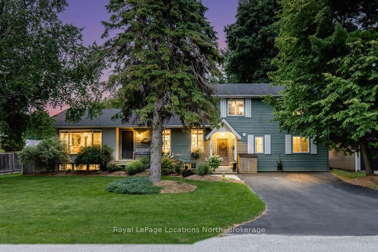 221 JANE Street, Clearview, ON, Stayner