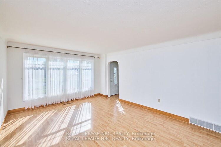 66 Rose Avenue, Thorold, ON, 557 - Thorold Downtown