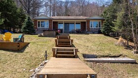 18 Pine Valley Drive, Parry Sound, ON , MLS #X12137244 , Image - 1