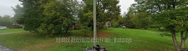 10 Fern Avenue, Georgian Bay, ON, Freeman