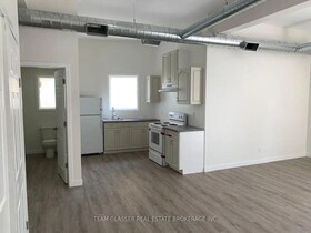 423 Hamilton Road, Middlesex, ON , MLS #X12137941 , Image - 1