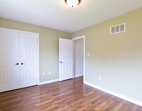 415 Irwin Street, Simcoe, ON , MLS #S13183952 , Image - 1