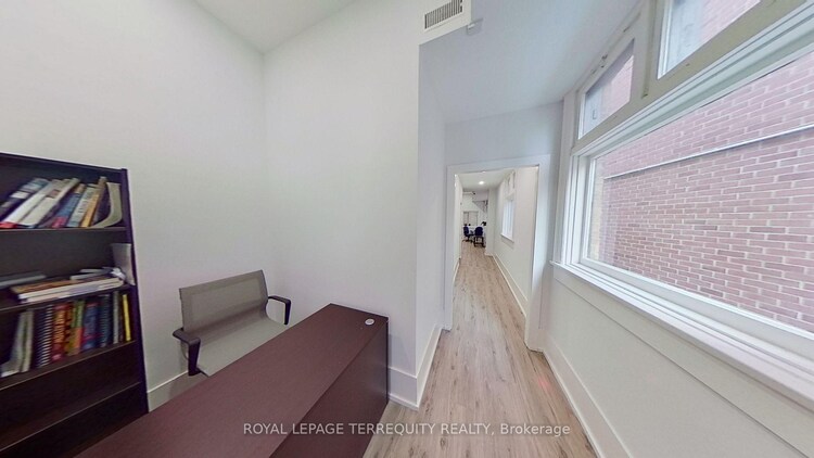 10111 Yonge Street, Richmond Hill, ON, Crosby