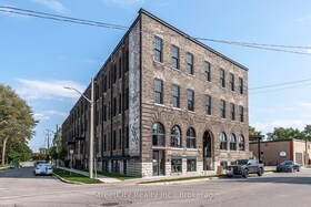 245 Downie Street, Perth, ON , MLS #X12138685 , Image - 1