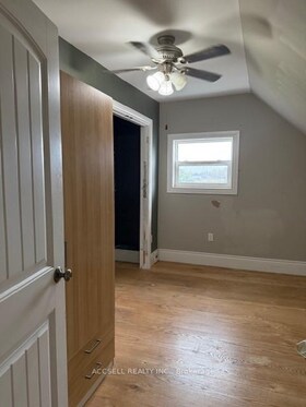 8558 Centennial Avenue, Elgin, ON , MLS #X12138931 , Image - 1