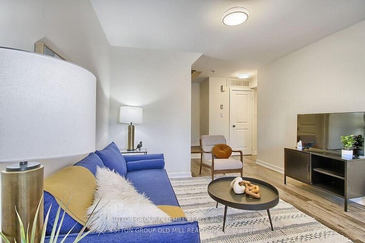 2335 Sheppard Avenue W, Toronto, ON, Humberlea-Pelmo Park W5