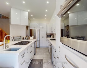 155 Penndutch Circle, York, ON , MLS #N12887562 , Image - 1