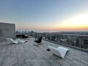 1 Yorkville Avenue, Toronto, ON