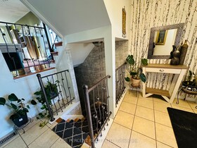 160 Hidden Creek Drive, Waterloo, ON , MLS #X12139135 , Image - 1