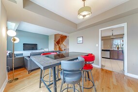 30 Greensborough Village Circle, York, ON
