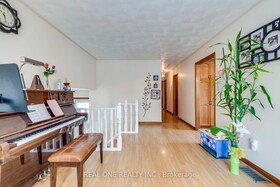 47 Trillium Way, Brantford, ON , MLS #X12139208 , Image - 1