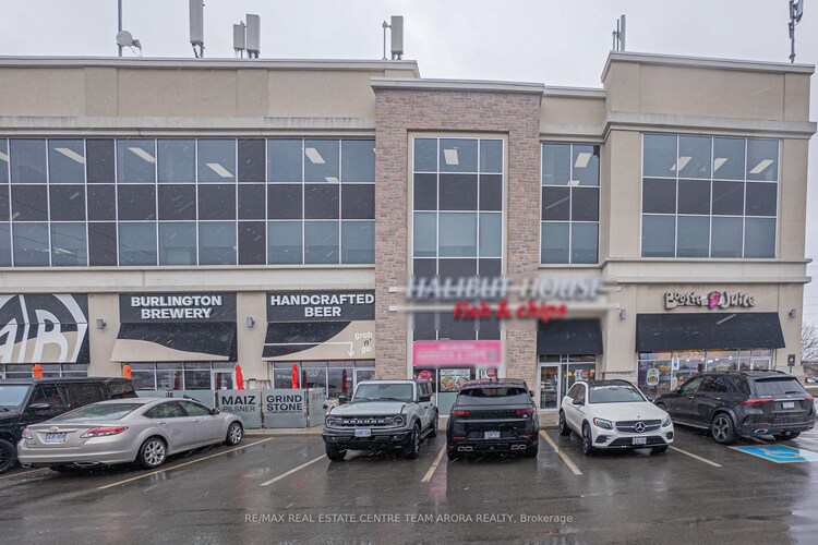 3600 Dundas Street, Burlington, ON, Headon