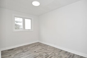 24 Sour Springs Road, Brantford, ON