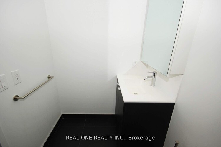 20 Edward Street, Toronto, ON, Bay Street Corridor