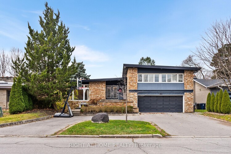 40 Heathview Avenue, Toronto, ON, Bayview Village