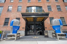88 Blue Jays Way, Toronto, ON , MLS #C12139997 , Image - 1