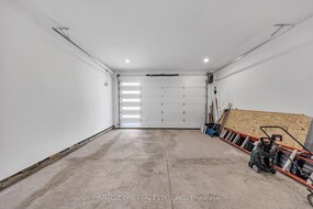 992 Little Cedar Avenue, Simcoe, ON