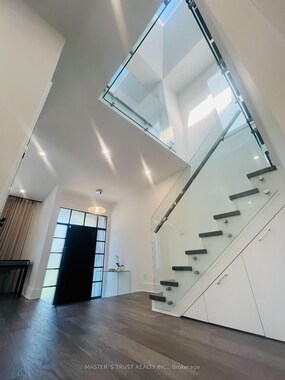 515 Melrose Avenue, Toronto, ON