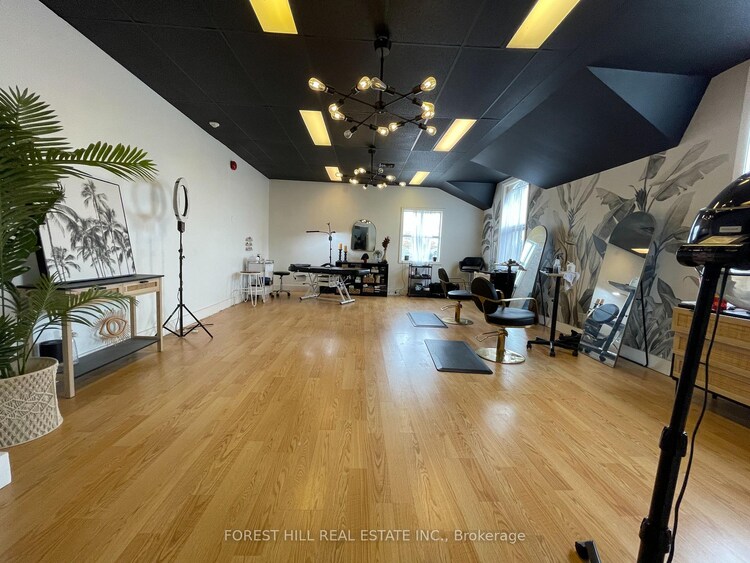 73 Old Kingston Road, Ajax, ON, Central West